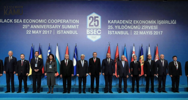 KPSS Sorusu: Türkiye Hangi Uluslararası Teşkilata Üyedir? İşte Cevap