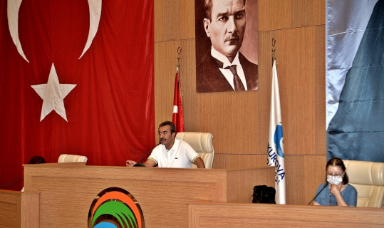 Başkan Çetin: "Belediyelerden 6 ay kesinti yapılmasın"