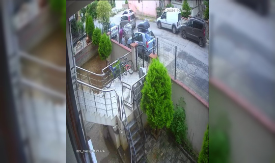 Çekmeköy’de rögar kapağı çalındı, 7 yaşındaki çocuk ağzı açık çukura düştü
