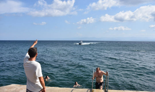 Sinop’ta ceset sanılan duba deniz polisini hareket geçirdi