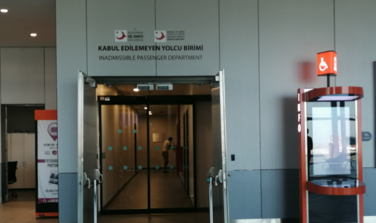 Rusya’ya gidemeyen Afgan grup, İstanbul Havalimanı’nda kaldı