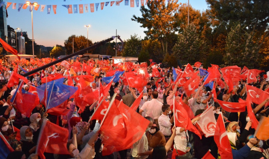 Numan Kurtulmuş: “15 Temmuz emperyalizmin Türkiye üzerindeki planlarını çöktüğü gündür”