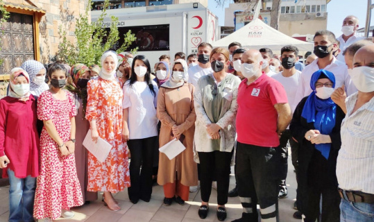 AK Parti İl Sosyal Politikalar Başkanlığı kan bağışında bulundu