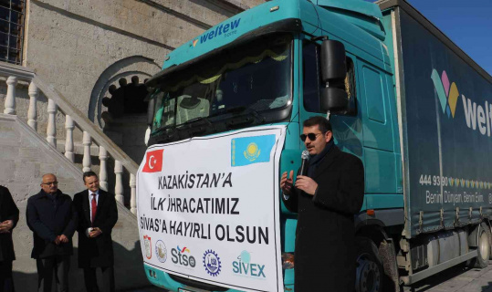 Sivas ilk ihracat tırını Kazakistan’a uğurladı