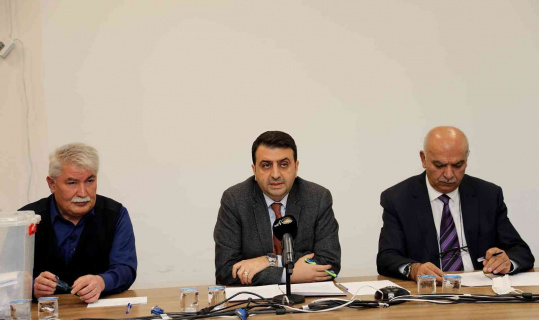 Van Büyükşehir Belediyesinin istihdam edeceği 33 daimi işçi kurası çekildi