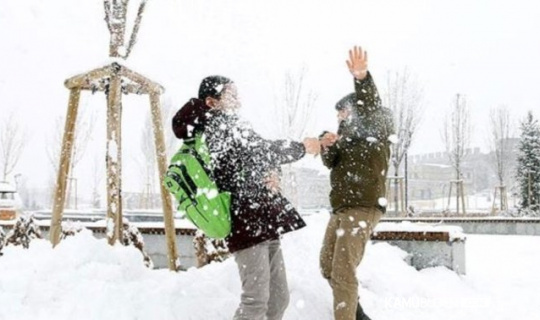 Eğitime Kar Engeli 10 Şehirde Okullar Tatil