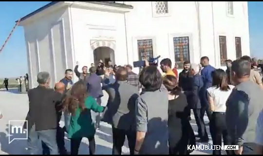 Kemal Kılıçdaroğlu'na Adıyaman'da Türbe Ziyareti Sırasında Saldırı: "Sen Buranın Adamı Değilsin Oğlum!"