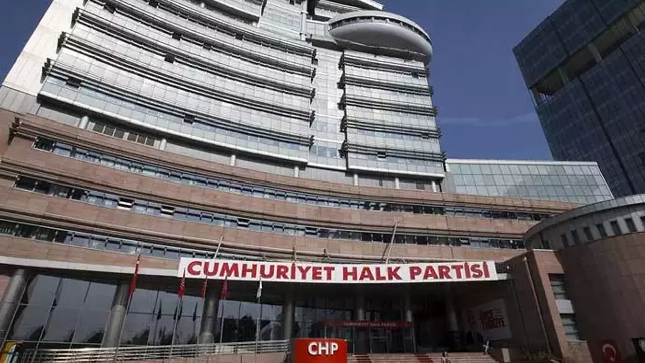 CHP'de Büyük Gelişme! Tanju Özcan ile Birlikte 13 Kişiye Af Yolu Açılıyor!