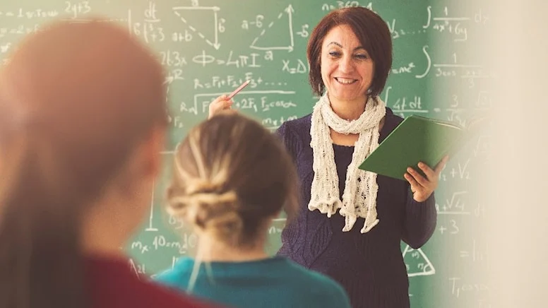 Hak Kaybı Yaşayan Öğretmenler Uzman Öğretmenlik Tazminatı Alabilecek mi?