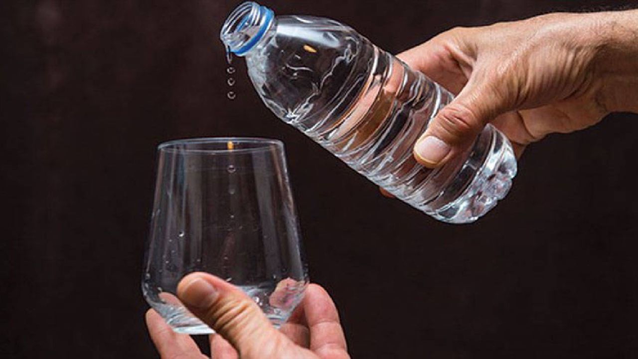 Su içmek bile lüks oluyor! Pet şişe sulara zam geldi: İşte yeni fiyatlar...