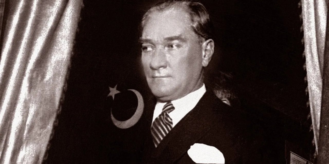 AK Parti'li Çelik'ten Önemli Vurgu: Atatürk Sevgisi Gösteren Herkese Teşekkürler!