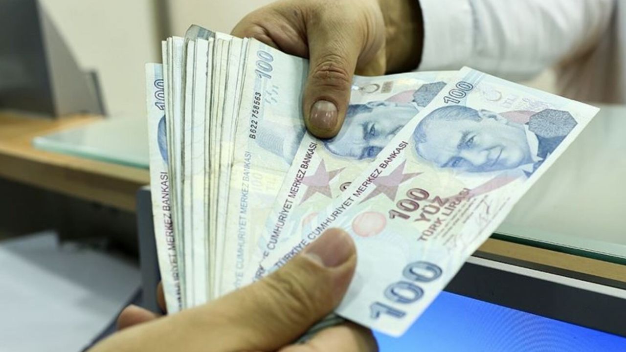 Bu kişilere Ziraat bankası, Halkbank ve Vakıfbank'tan toplu 25.000 TL ödeme!