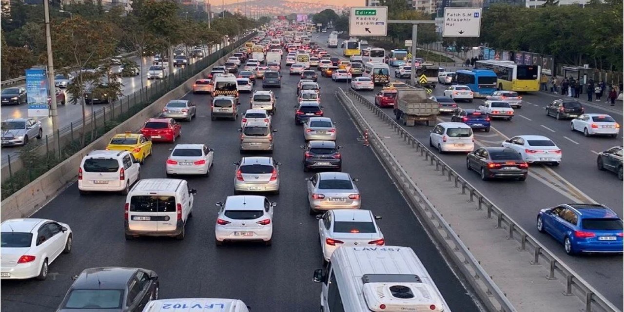 Ankara'da Trafik Kapanacak Yollar Açıklandı! Emniyet Genel Müdürlüğü'nden Önemli Uyarılar!