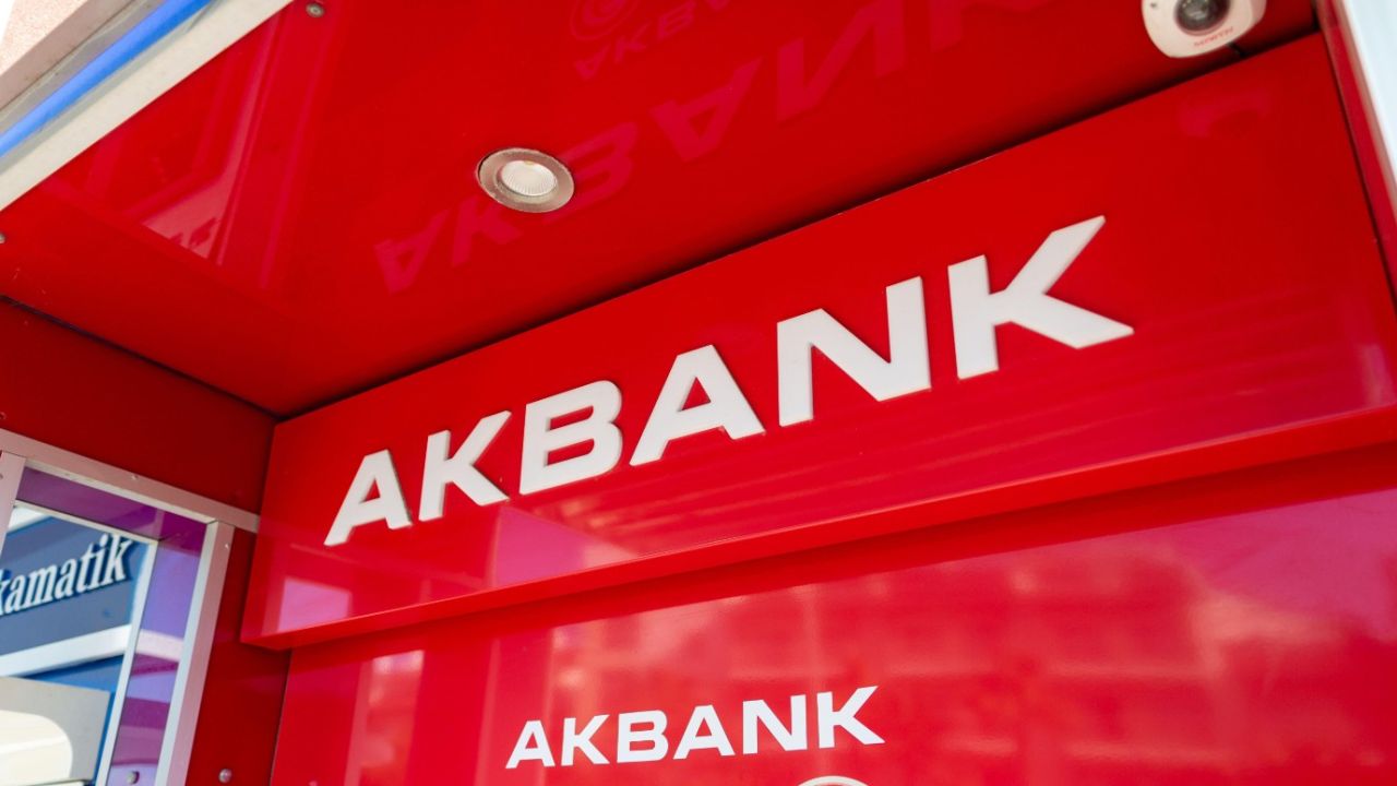 Akbank kredi kutusunu açtı! 150.000 TL'nin taksit, vade, faiz detayı ortaya çıktı