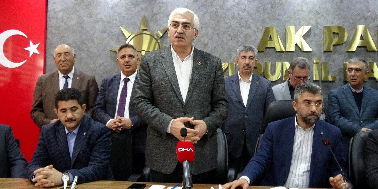 DEVA Partisi'nde Büyük Sarsıntı: Erzurum İl Başkanı Açıkladı - 800 Değil, Tam 71 Üye İstifa Etti!