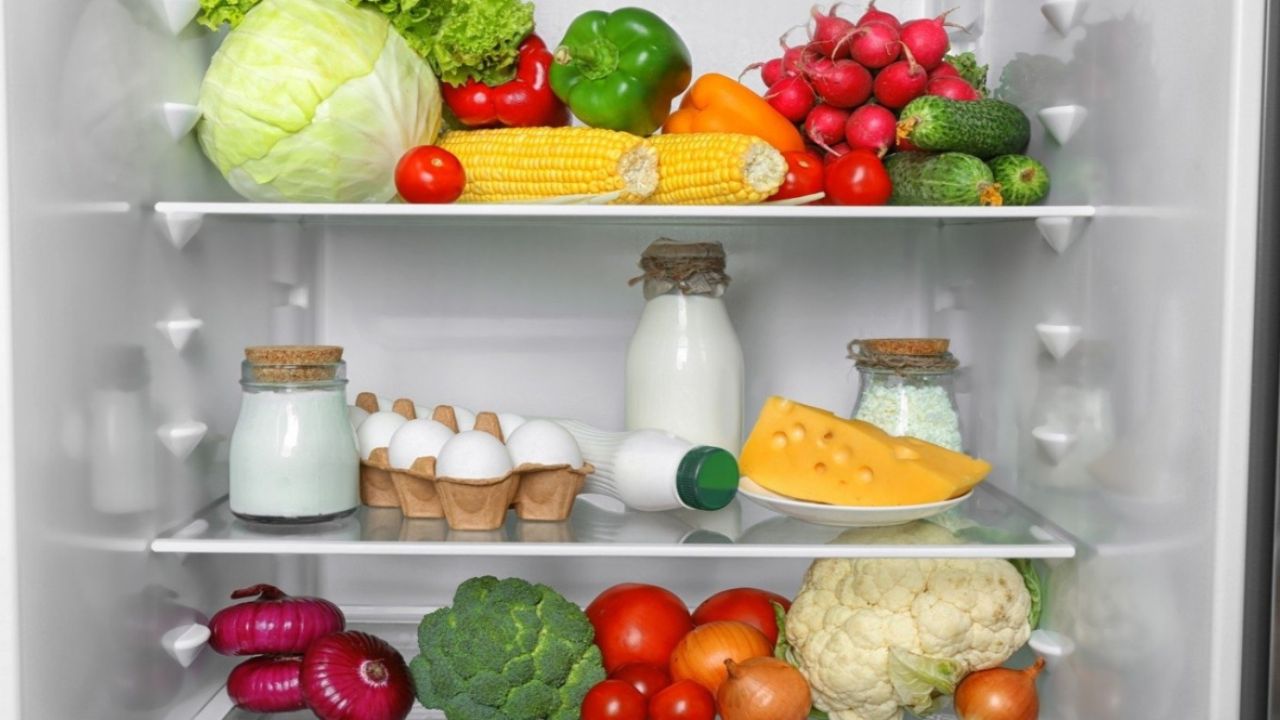 Buzdolabına sakın bu besinleri koymayın! Doğru bilinen yanlışlar günyüzüne çıktı