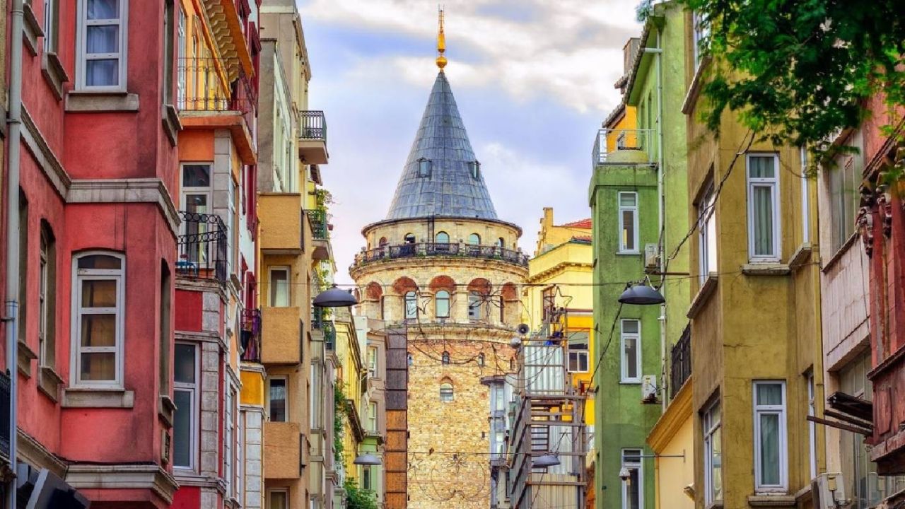 Fenomenler buraların peşinde! İstanbul'da fotoğraf çekilmek için en güzel 5 yer!