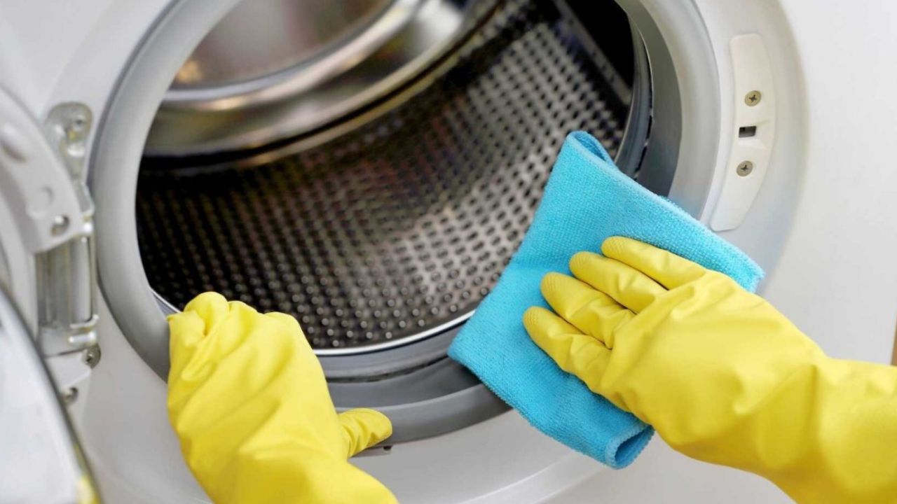 Çamaşır makinesinde sakın bunları yıkamayın! Hem makinenizden hem paranızdan olabilirsiniz