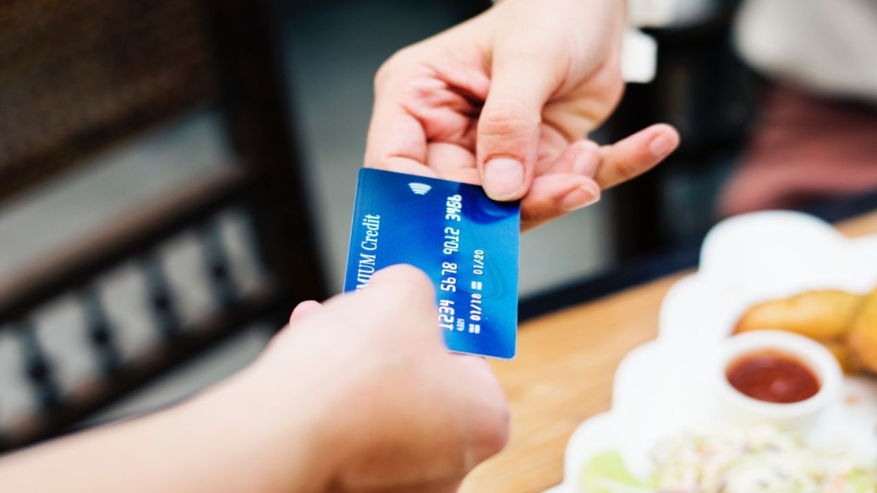 Kredi kartıyla alışveriş yapanlar dikkat! Yeni sistem kullanıcıları çileden çıkaracak