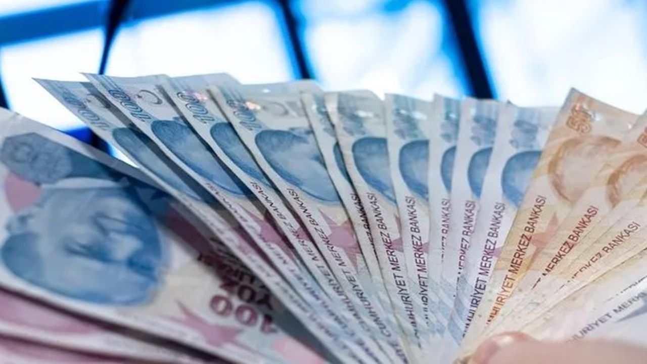 Emeklilere Büyük Fırsat: 15.000 TL'ye Kadar Ekstra Ödeme İmkanı! Başvuru Süresi Uzatıldı!