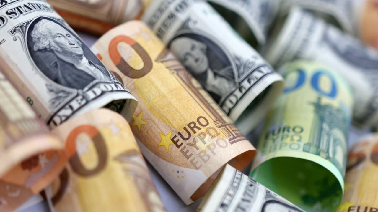 Dolar devi yeniden uyanıyor! Ünlü ekonomist dolar kurunda korkutan tarihi açıkladı