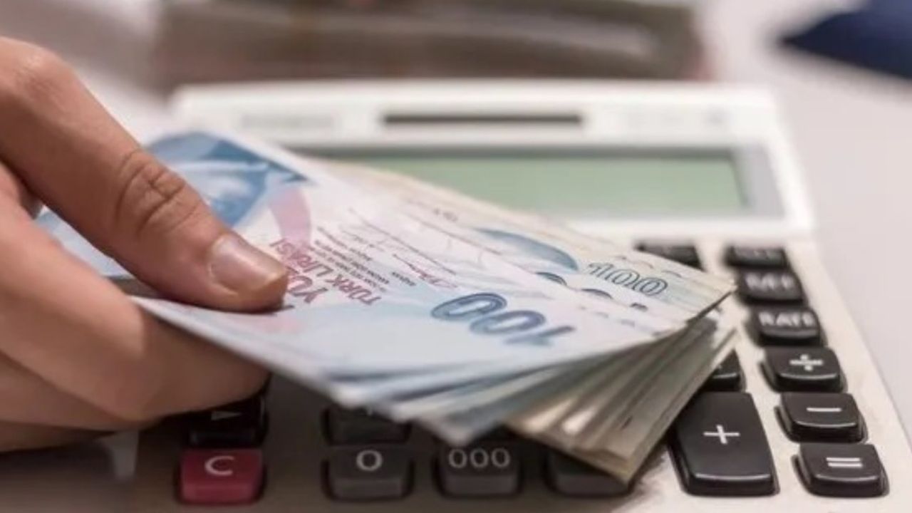 Emeklinin tansiyonu fırlayacak! O banka tek seferde 31 bin TL nakit ödeme verecek