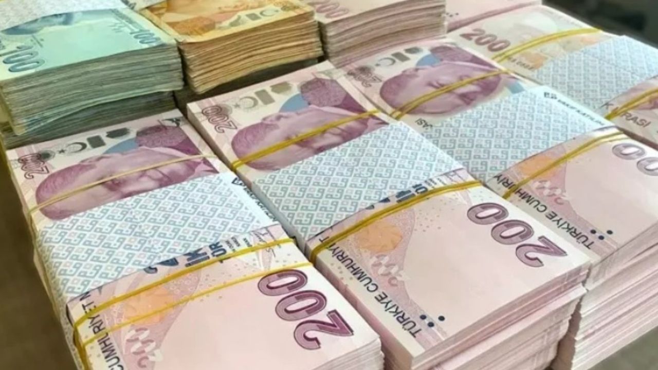 Emekli promosyonlarında vites artırıldı! 21.000 TL nakit ödenecek: SSK, Bağkur, Emekli Sandığı...
