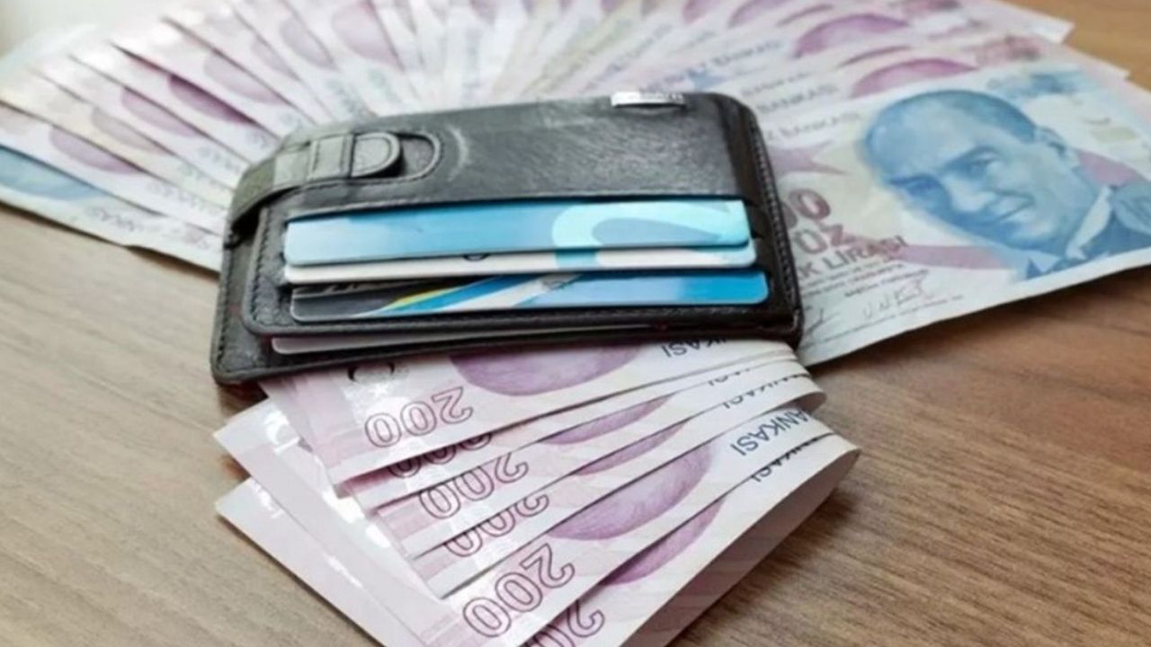 5 bankadan gece yarısı ödeme kararı! Nakit arayanlar akın edecek: Her hesaba 20.000 TL yatırılacak