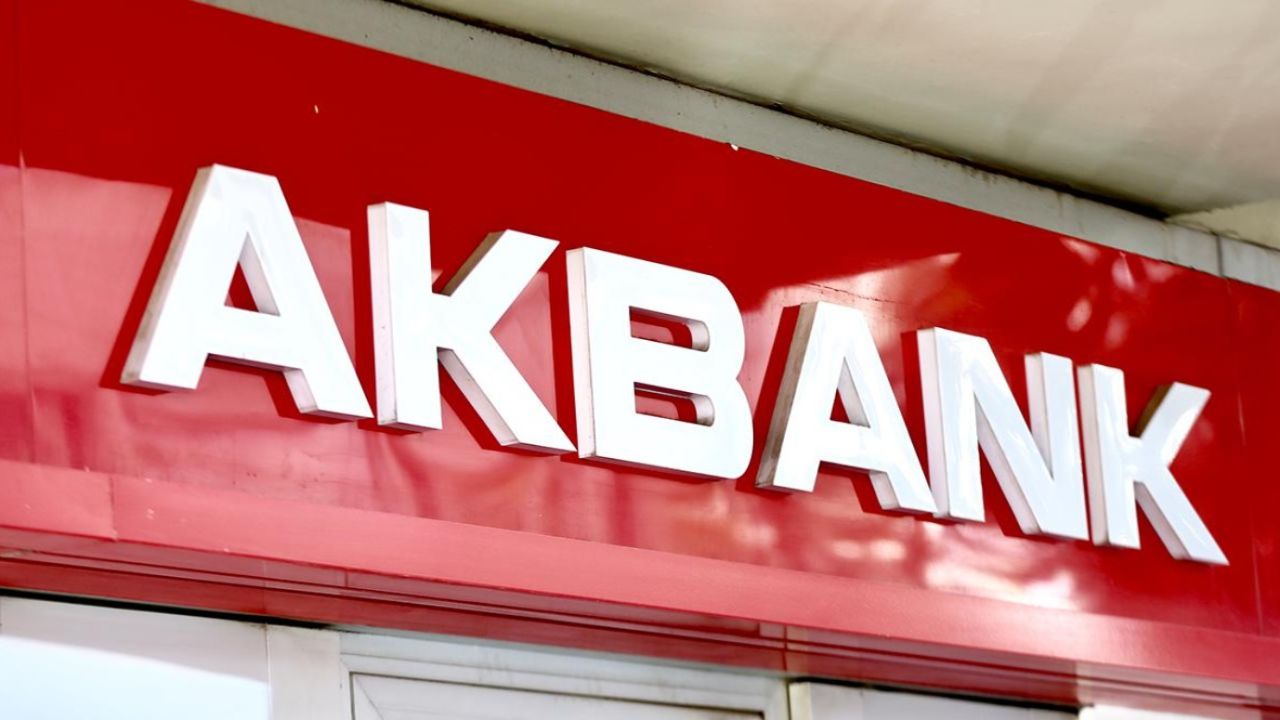 Akbank müşterilerine SMS ile duyuruldu! 500 TL para iadeniz hazır: Başvuranın hesabına gönderiliyor