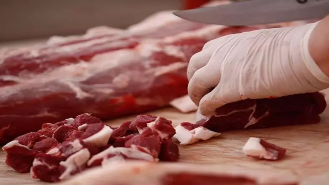 Kıymanın kilosu 550 TL'den 300 TL'ye düştü! Poşetini alan koşacak!