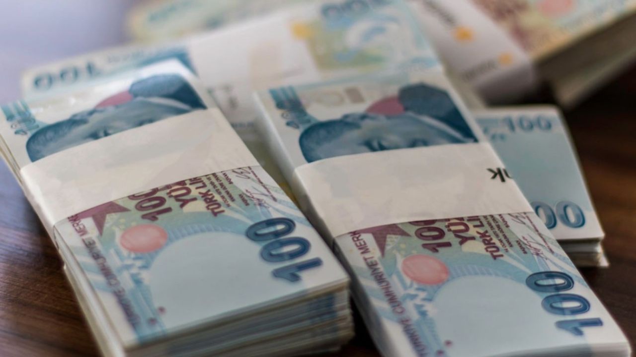 Paraya sıkışanlara 50.000 TL limitli kredi! 1 TL faiz alınmayacak!