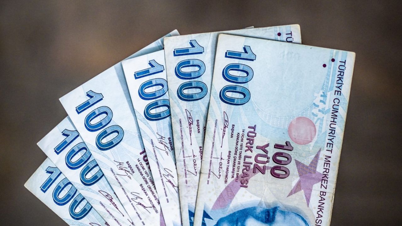 Anne babalar 3 gün içinde başvursun! Çocuklara nakit eğitim desteği!