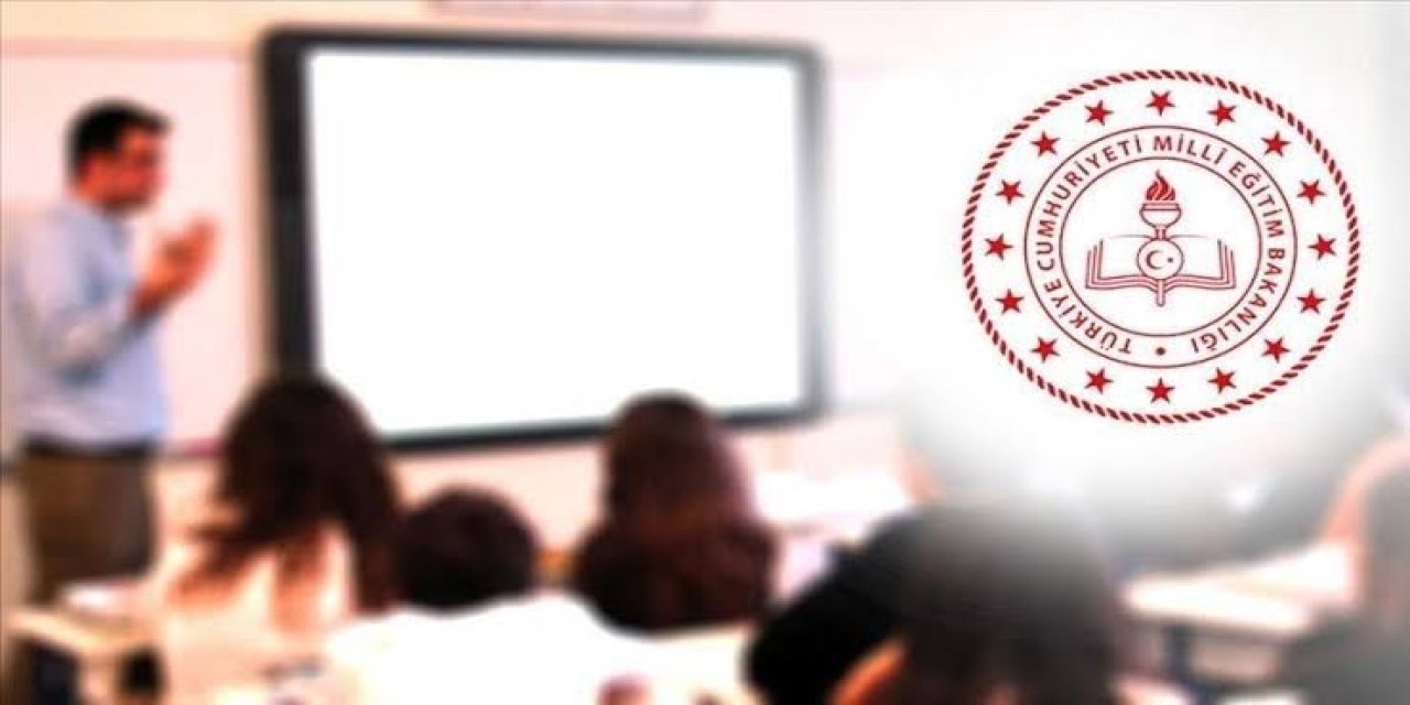 Okul Kıyafetleri Değişiyor mu? Bakan Tekin Yeni Yönetmelik İçin Tarih Verdi
