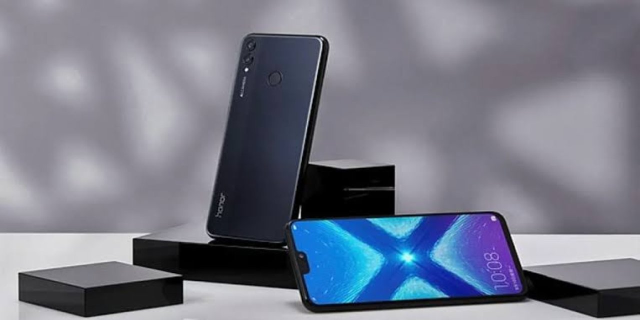 HONOR'dan Okula Dönüş Kampanyası: Öğrencilere Özel Telefonlarda Dev İndirim!