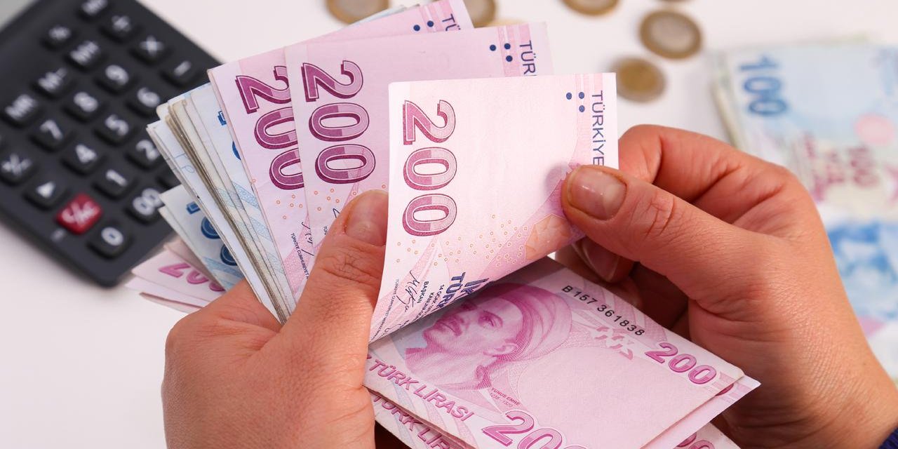 Devlet Okullarında 'Kayıt Parası' Kılıfı: Kırtasiye Ücreti Adıyla Binlerce Lira İsteniyor!