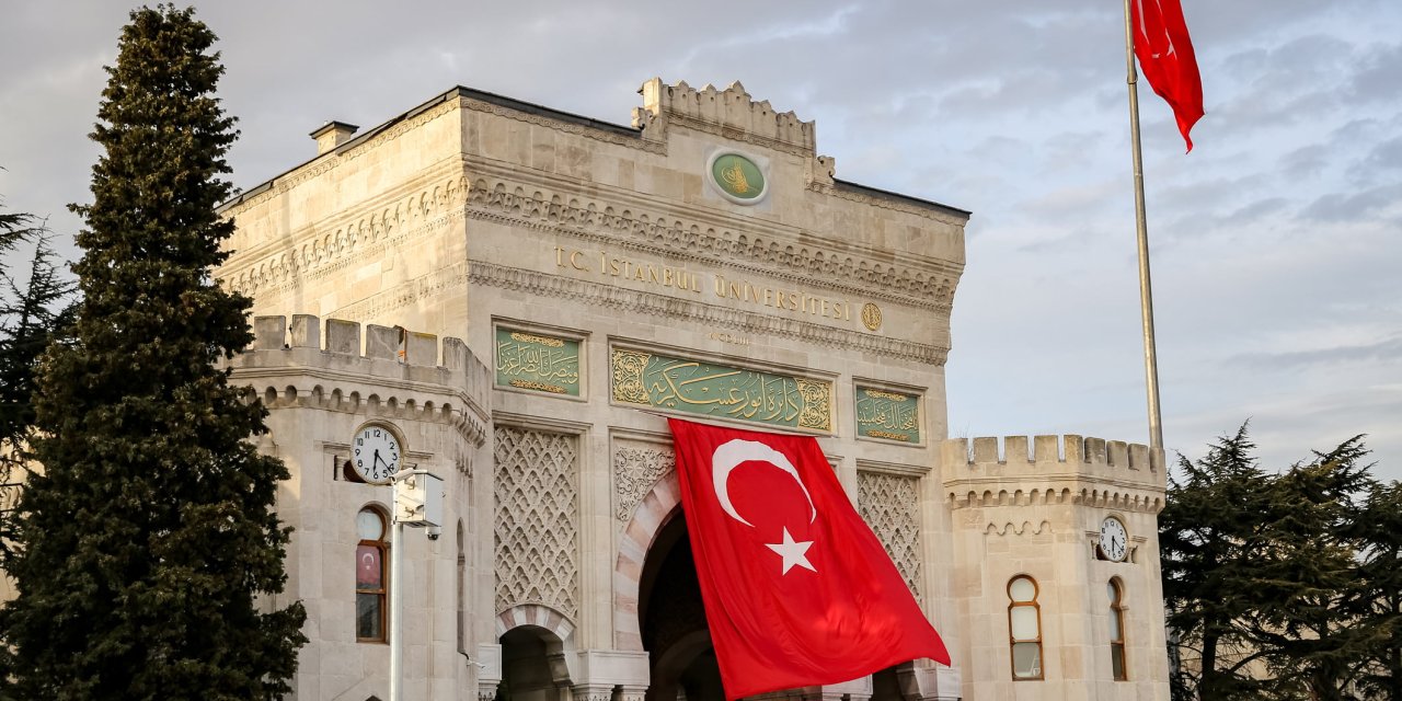 Sınavsız İkinci Üniversite Fırsatı: AÖF Kayıtları İçin Son Tarihler ve Başvuru Şartları