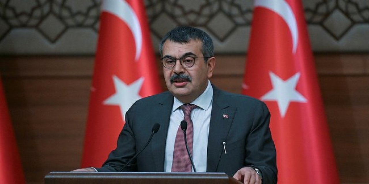 Bakan Tekin'den Yeni Eğitim Yılı Mesajları: Okul Kıyafetinde Tolerans Sinyali, Norm Fazlası Öğretmene Net Uyarı