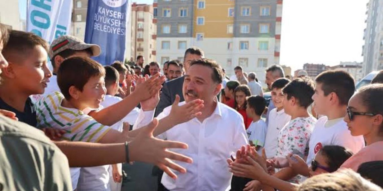 Kayseri'de Spor Devrimi: Vali Çiçek'in Projesi 2 Yılda 16 Bin Sporcu Yetiştirdi