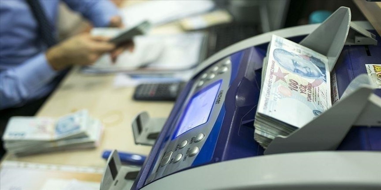 Akbank Faizleri Kırdı Geçirdi: Yeni Müşterilere 100 Bin TL'ye %0,99, 35 Bin TL'ye Sıfır Faizli Kredi!