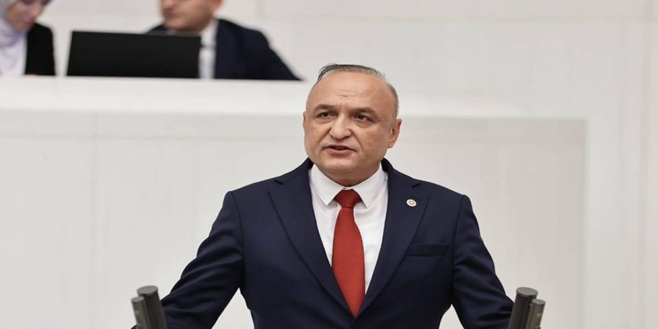 İlahiyat Mezunları Sınıf Öğretmeni Olarak Atandı: Atama Bekleyen Öğretmenlerden 'Liyakat' İsyanı