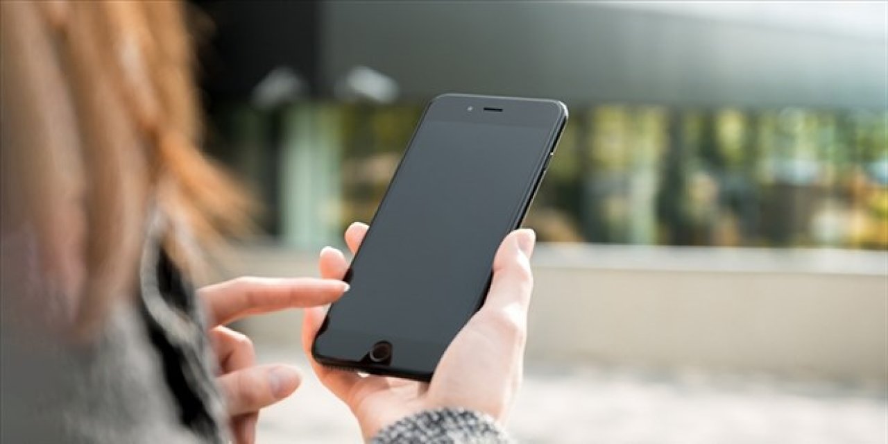 Okullarda WhatsApp Dönemi Bitiyor: MEB'den Öğretmen-Veli İletişimine Yeni Düzenleme