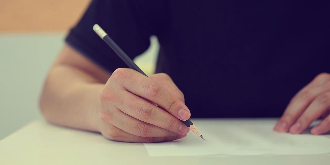 MEB'den Öğretmenlere Ortak Sınav Uyarısı: E-Okul'a Tarih Girişi Zorunlu Oldu
