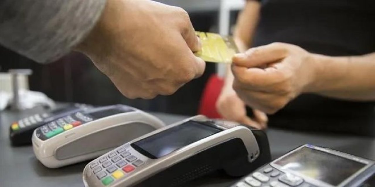 Merkez Bankası'ndan Kredi Kartı Sahiplerine Müjde: Faiz Oranları Düştü!
