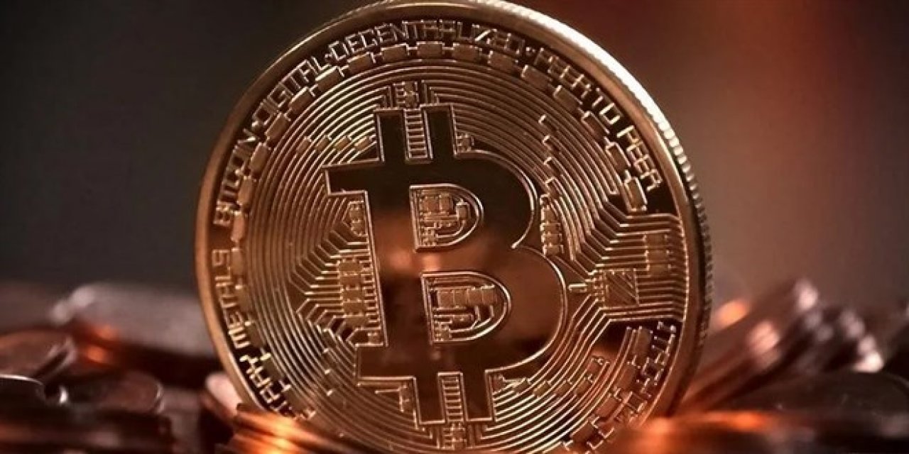 Bitcoin Tarihi Zirvesini Gördü: Analistlerin Yeni Hedefi 200 Bin Dolar!
