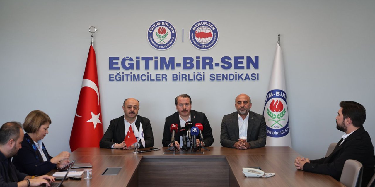 12 Yıllık Zorunlu Eğitim Tarih mi Oluyor? Masadaki Yeni Modeller ve Çarpıcı Rapor