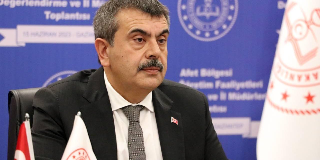 Bakan Tekin'den Norm Fazlası Öğretmen Açıklaması: İhtiyaç Olan Okullara Resen Atama Yapıldı