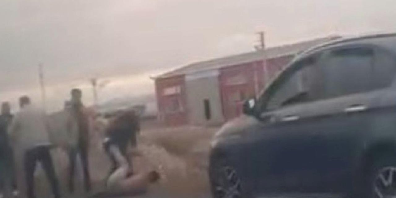 Aksaray'da Polis Cenazesinde Dehşet: Konvoya Pusu Kurup Sopalarla Saldırdılar!
