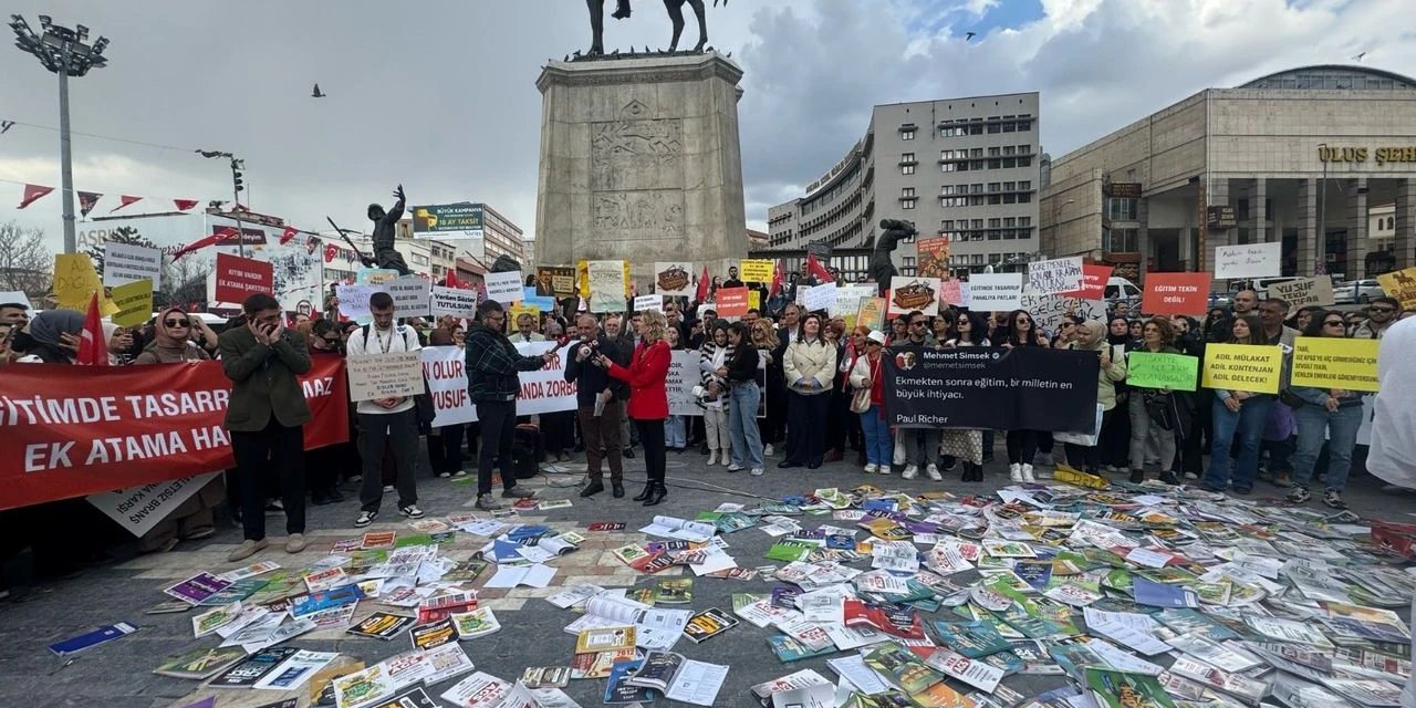 Atama Bekleyen Öğretmenler Ankara'da Meydanlara İniyor: Ek Atama Talebi Yükseliyor