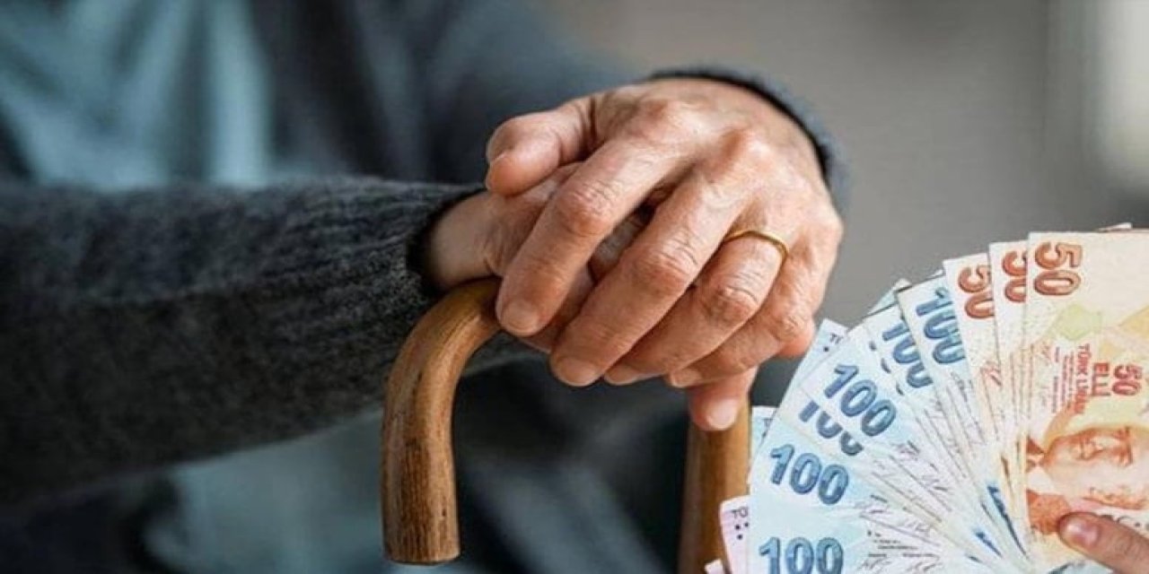 Emekli Maaş Zammı 2025: Ocak Ayı İçin 3 Farklı Senaryo! En Düşük Maaş Ne Kadar Olacak?