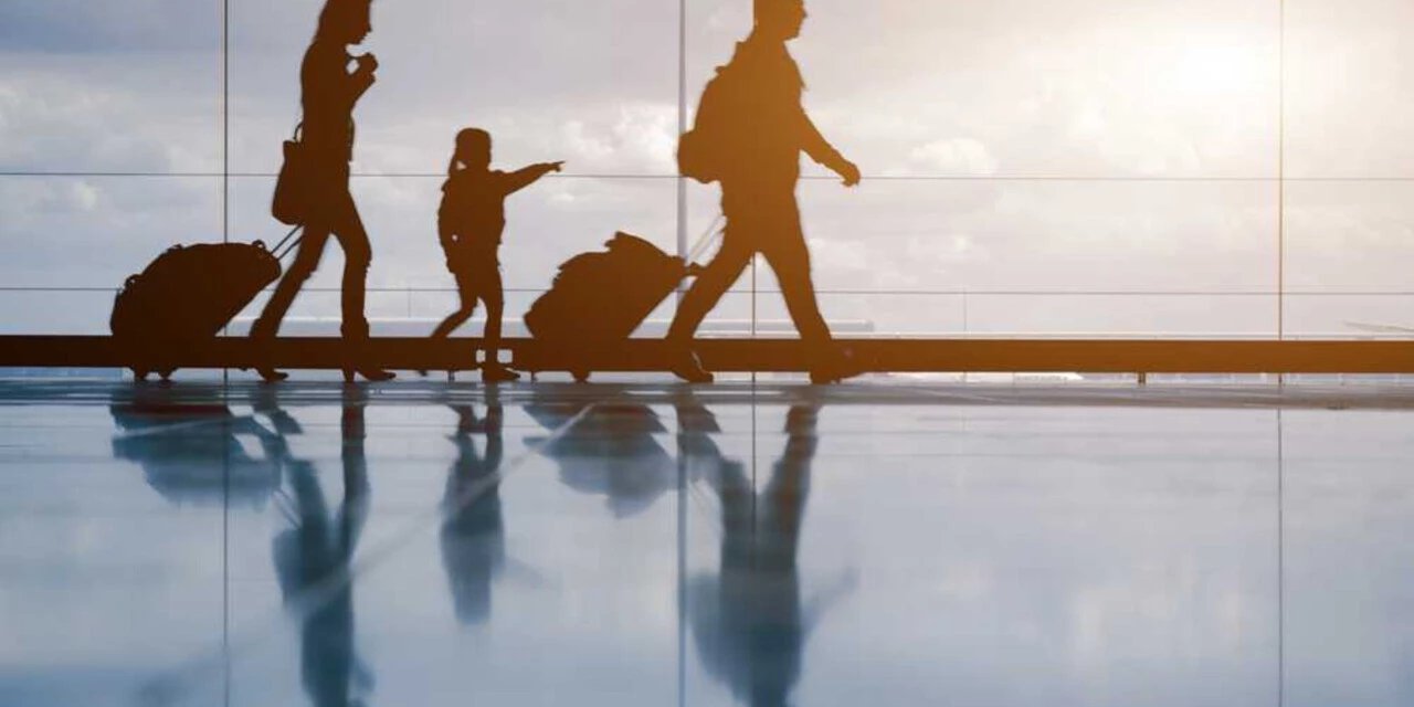 Ara Tatil Fiyatları Cep Yakıyor: 5 Günlük Kaçamak 1.5 Yıllık Maaşa Bedel!